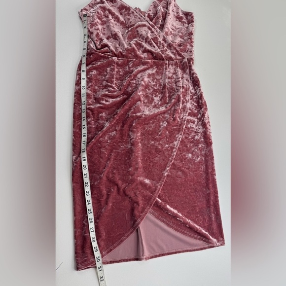 Cynthia Steffe Crushed Rose Velvet Wrap Spaghetti Strap Sheath Dress Size 10 - Picture 8 of 9